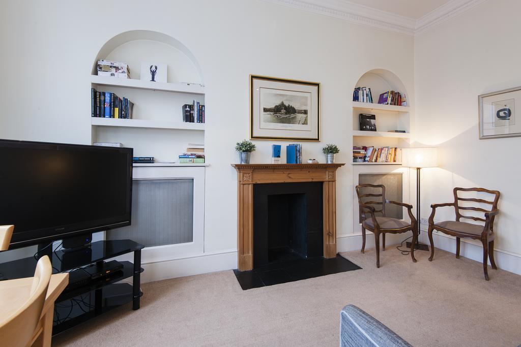 Ferienwohnung The Stratford Road Pied-A-Terre London Exterior foto